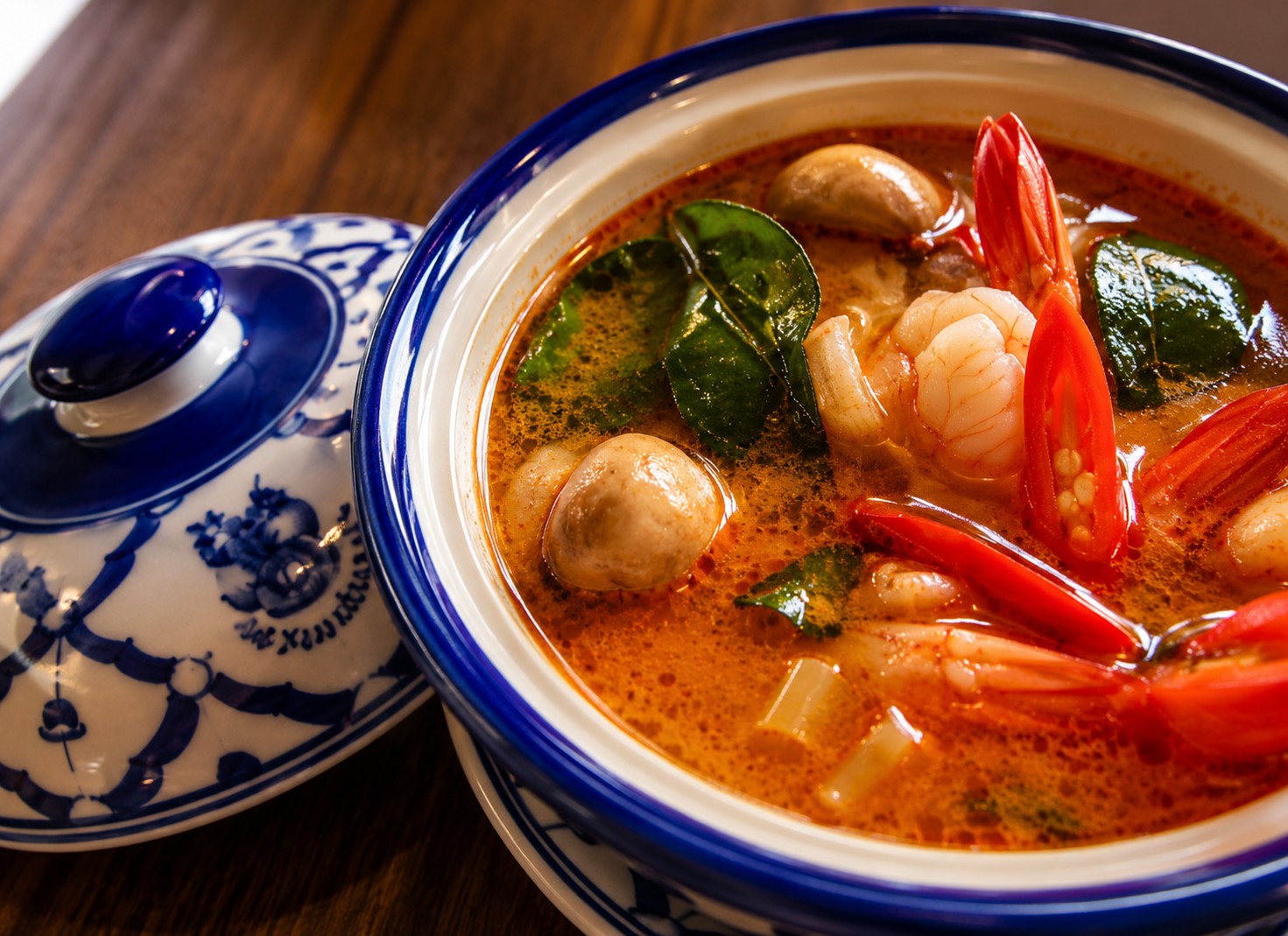Klassische Tom Yam Suppe